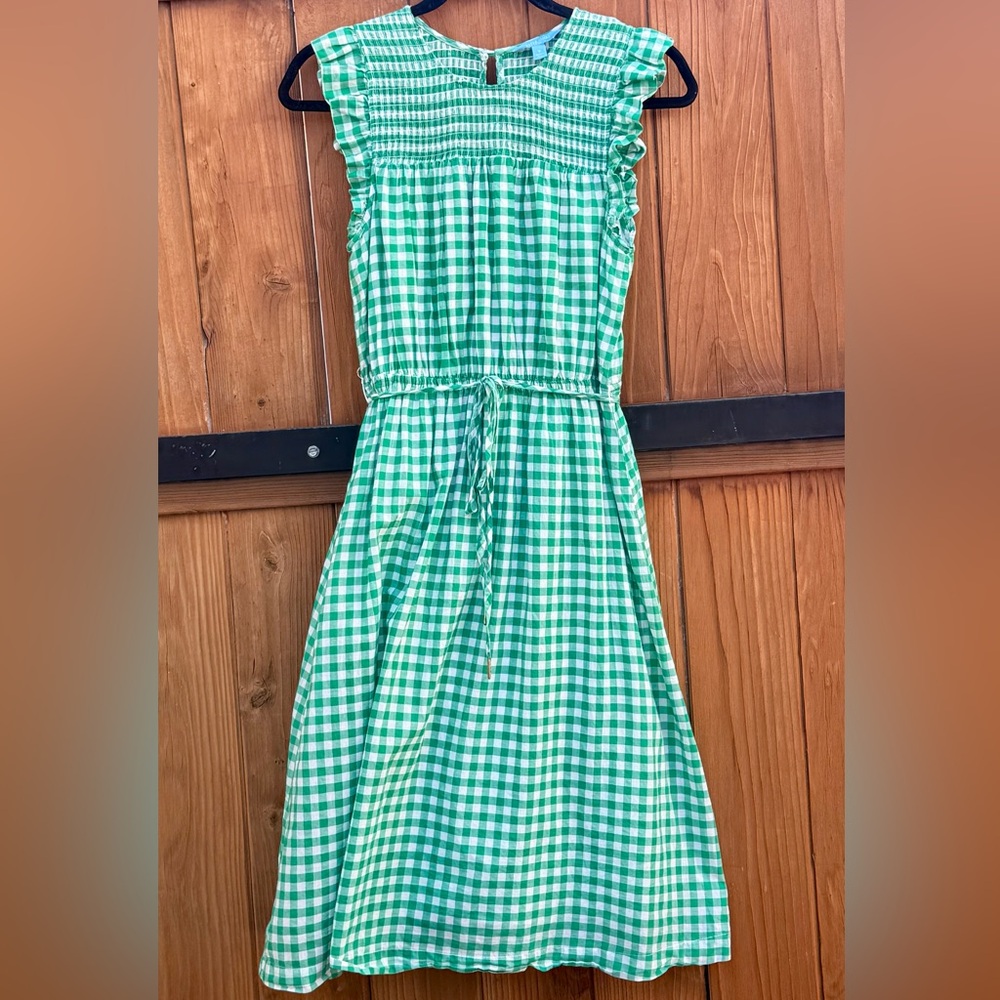 Draper James RSVP smocked yoke Green and White Gingham midi Dress - size Small